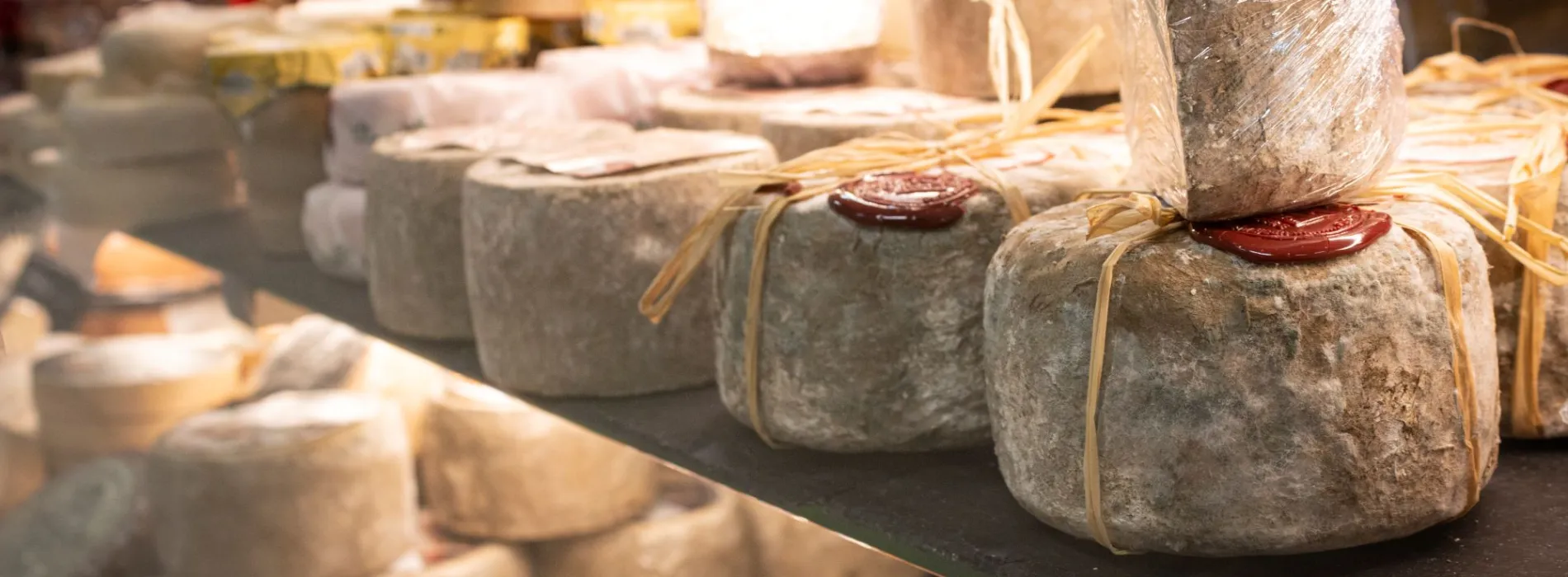 Vitrine de fromages