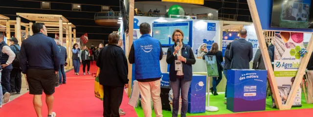 Stand Cniel Sommet